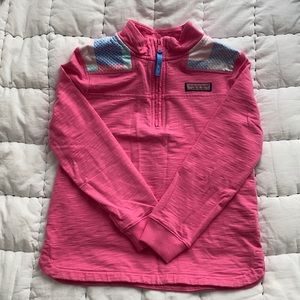 Vineyard Vines popover with whale detail